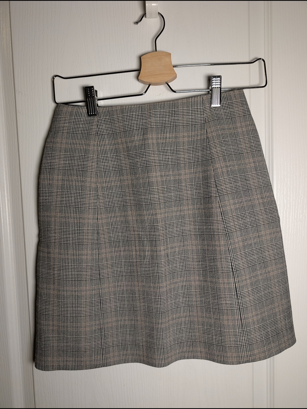 Aritzia Plaid A-Line Skirt in Gray and Tan - Picture 2 of 11